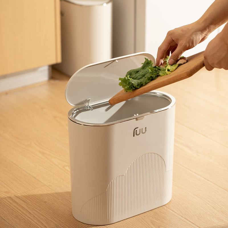 Oval Plastic Trash Can – 12L