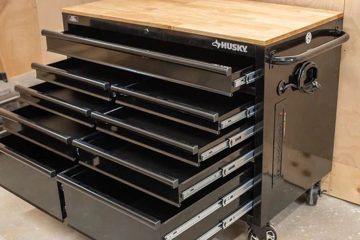2026 NewMobile workbench with 9 drawers, hardwood top and power connection, 117 cm W x 62 cm D – high-gloss black