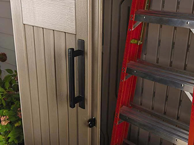 2026 NewRubbermaid garden shed, model 2025, 52 cubic feet (approx. 1.47 m³), weatherproof, lockable doors
