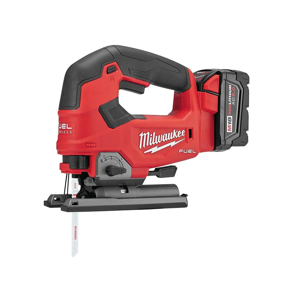 2026 NewMilwaukee M18 FUEL 18-Volt Lithium-Ion Battery Combo Set (10-piece) with brushless motor, 2025, including 2 x 5.0 Ah batteries, charger and 2 tool bags.